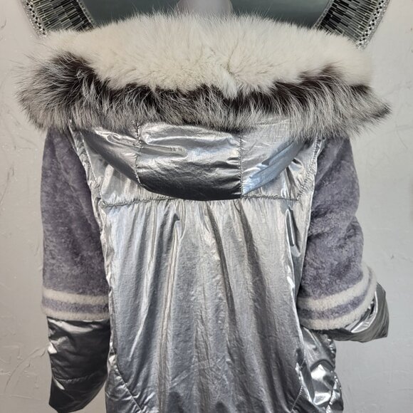 MITCHIE'S~M/L~SILVER GRAY GENUINE SHEARLING REAL FOX FUR HOODED PARKA COAT - Picture 14 of 16
